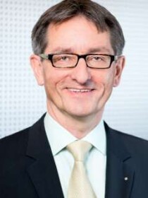 Dr. Paul Schneider